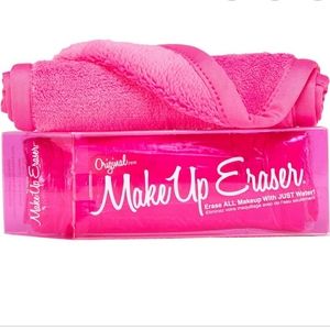 NWT Makeup Eraser